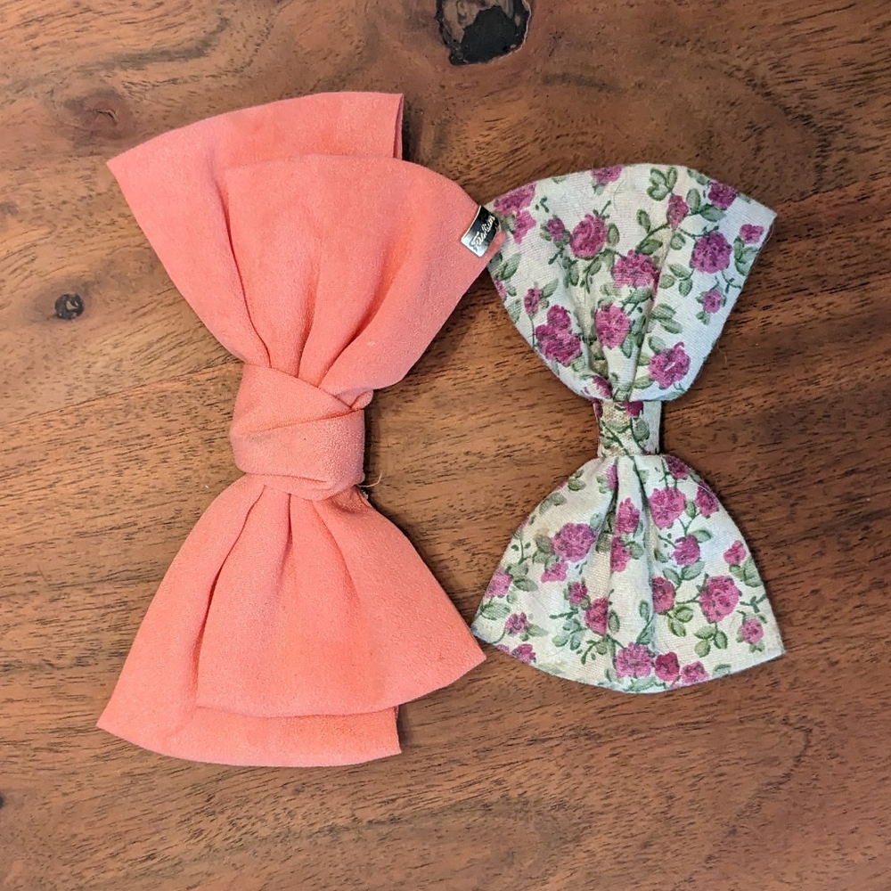 Adorable hair bows